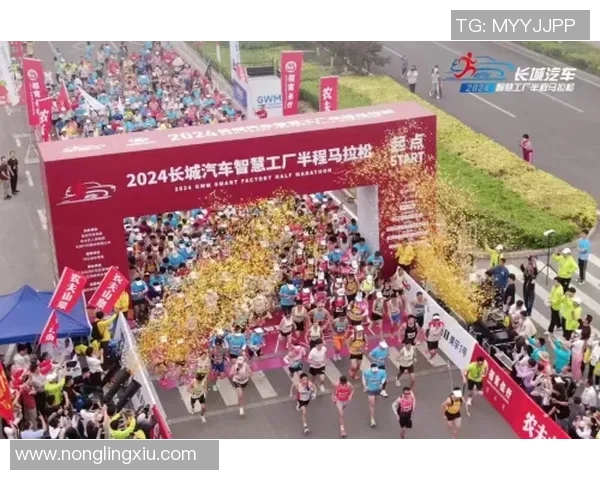 城市马拉松赛场上北京飞盘队展现卓越耐力与团队协作精神