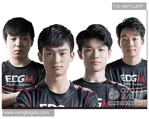 和平精英专题深入分析EDG团队协作的成功秘诀与战术配合